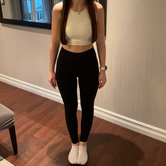 2 cropped tank tops size medium from garage in colours Blue, and white - Picture 2 of 7